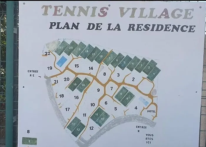 Tennis Village